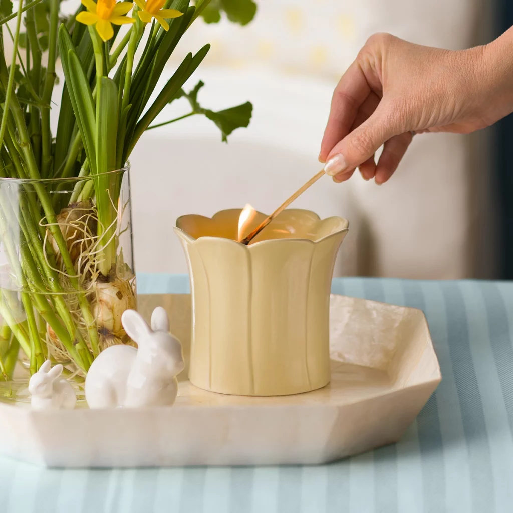 Scentsy Wild Honeysuckle & Willow Scented Candle